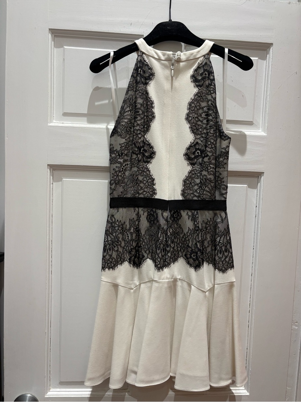 BCBGMaxAzria Ivory Dress with Black Lace Overlay - Picture 5 of 6